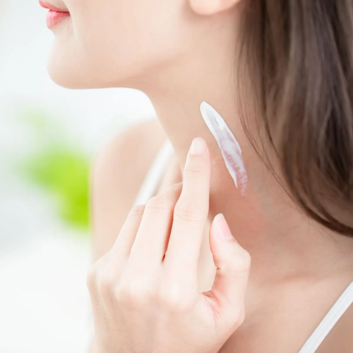 Neck and Décolleté Creams
